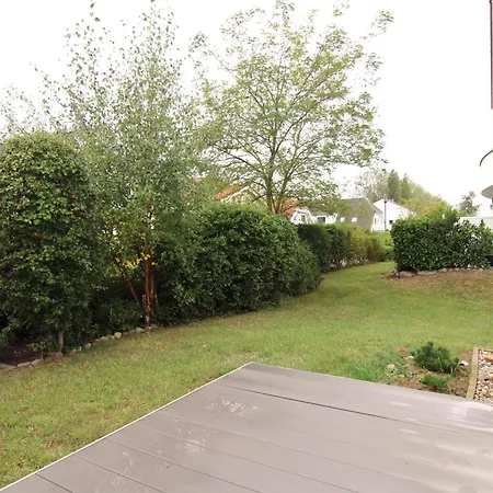 Apartment Appartementhaus Ostseebrise 1 *