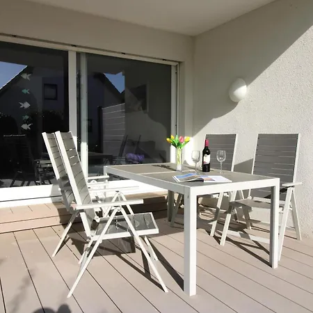Apartment Appartementhaus Ostseebrise 1 Kuehlungsborn